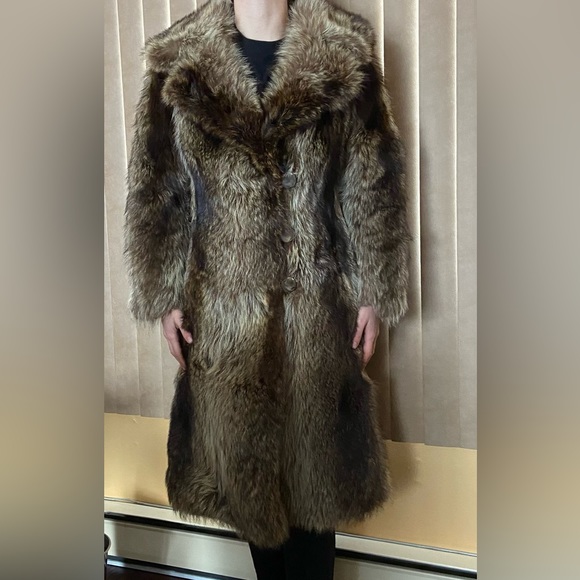 Real fur coat - Frank’s fur Montreal, QC - Picture 8 of 9